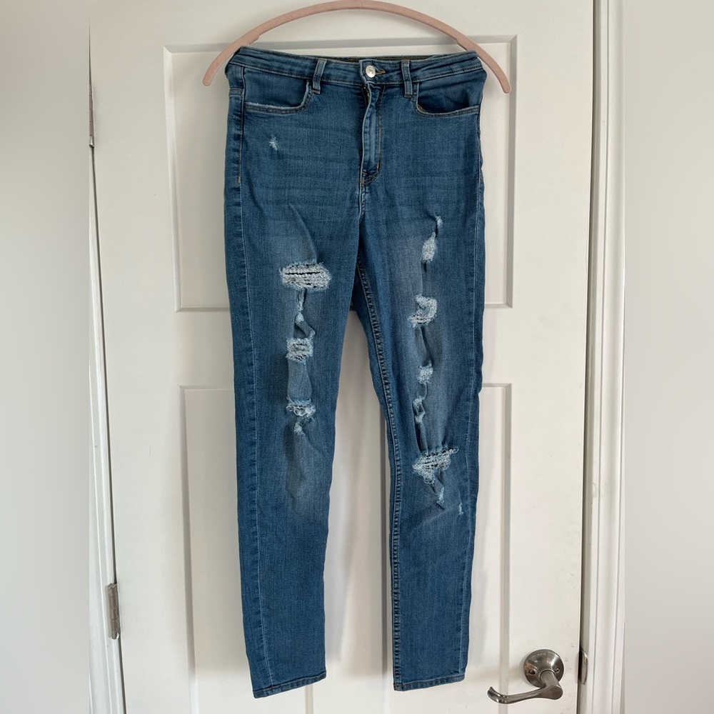 Distressed Skinny Jeans Size M
